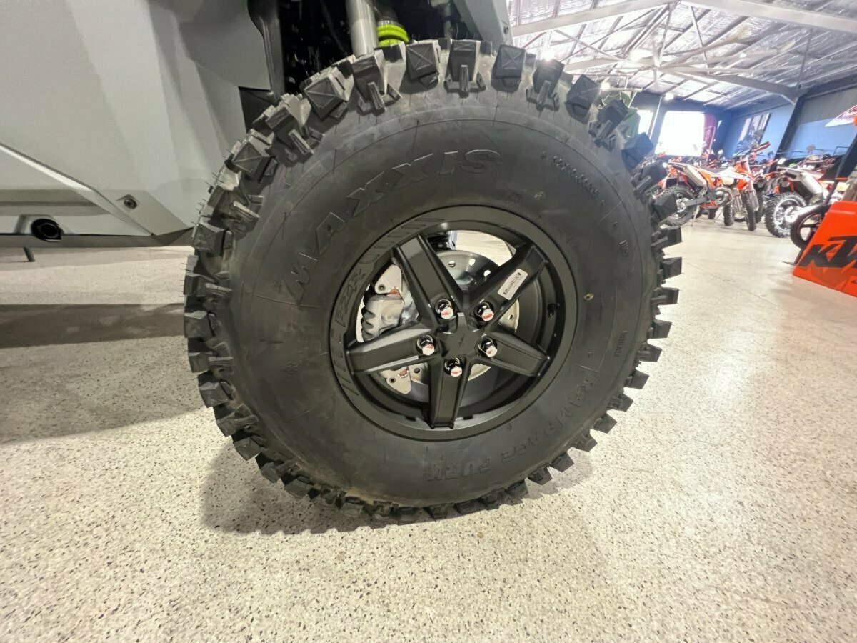 2022 POLARIS RZR TURBO R ULTIMATE ATV