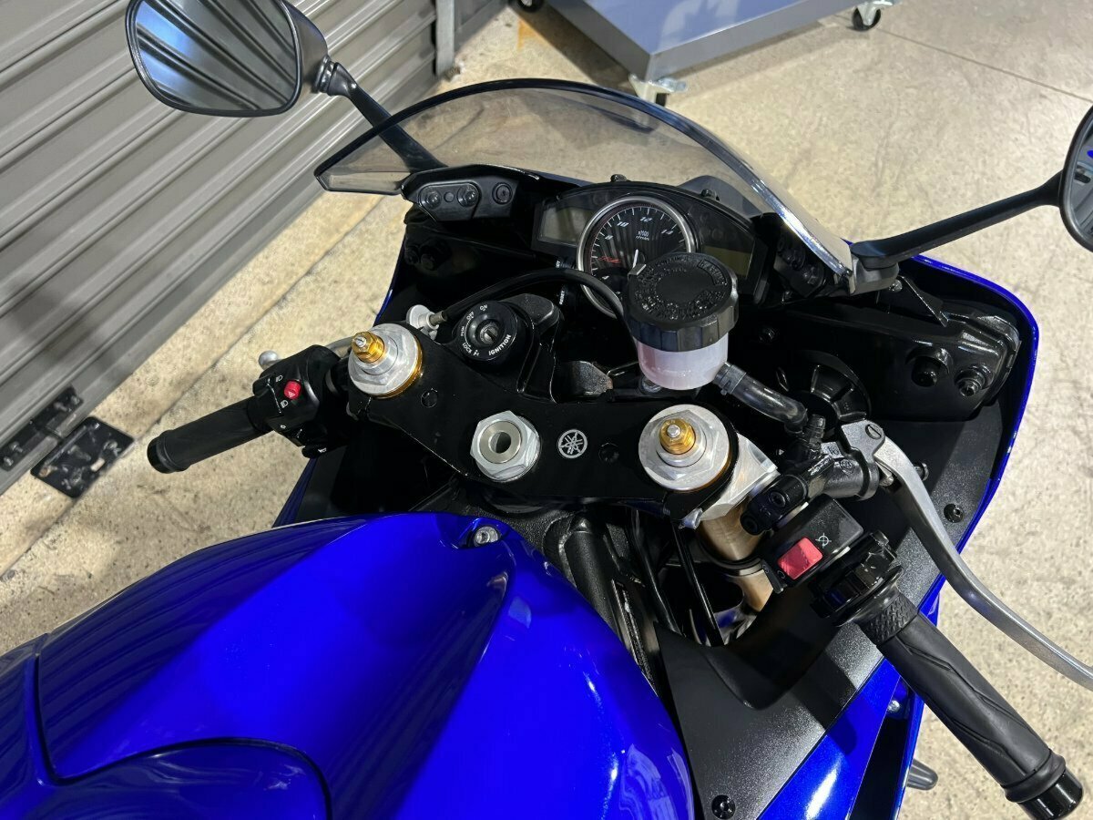 2010 YAMAHA YZF-R6 SPORTS