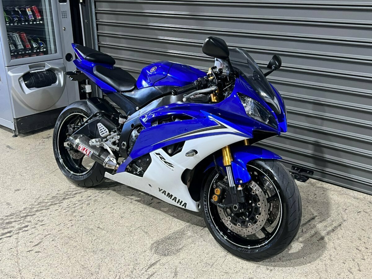 2010 YAMAHA YZF-R6 SPORTS