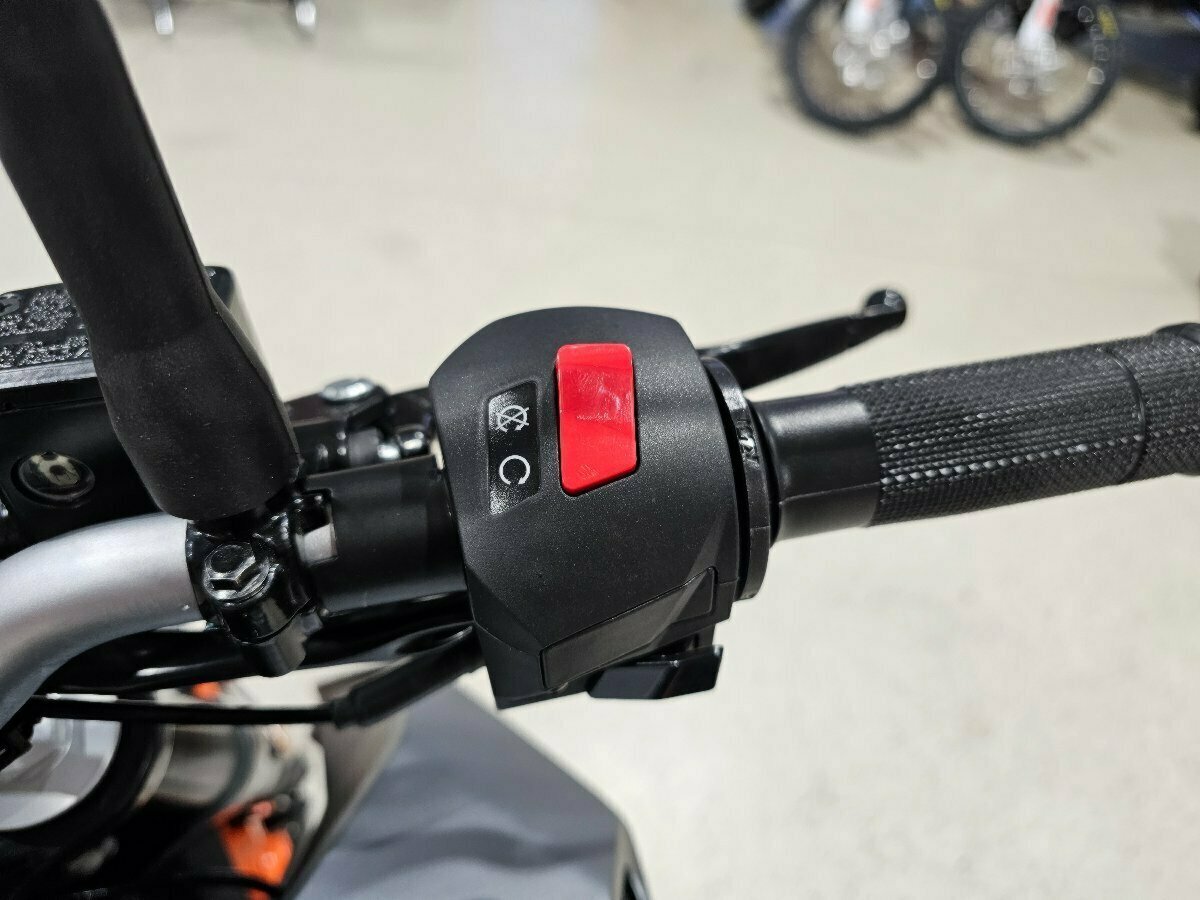 2023 KTM 200 DUKE (ABS) ROAD