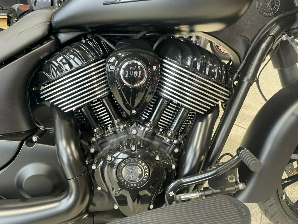 2024 INDIAN SPRINGFIELD DARK HORSE CRUISER