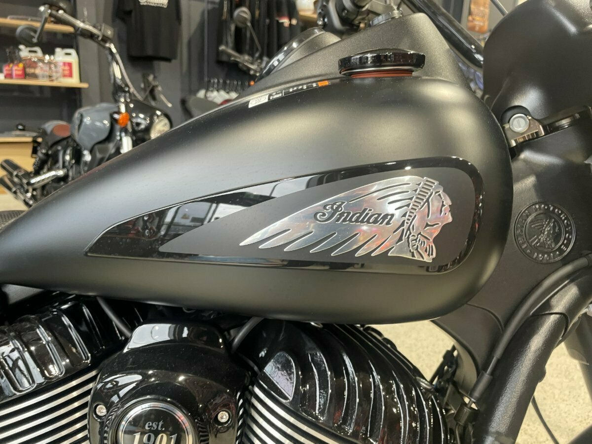 2024 INDIAN SPRINGFIELD DARK HORSE CRUISER