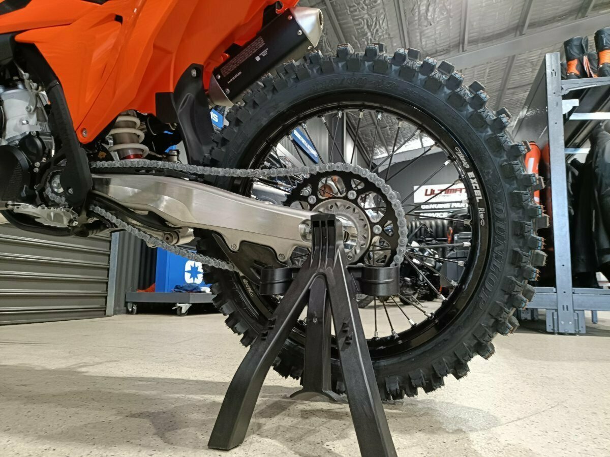 2025 KTM 300 SX ENDURO