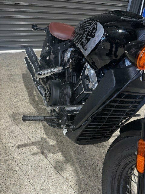 2021 INDIAN SCOUT BOBBER THUNDER BLK SMOKE CRUISER
