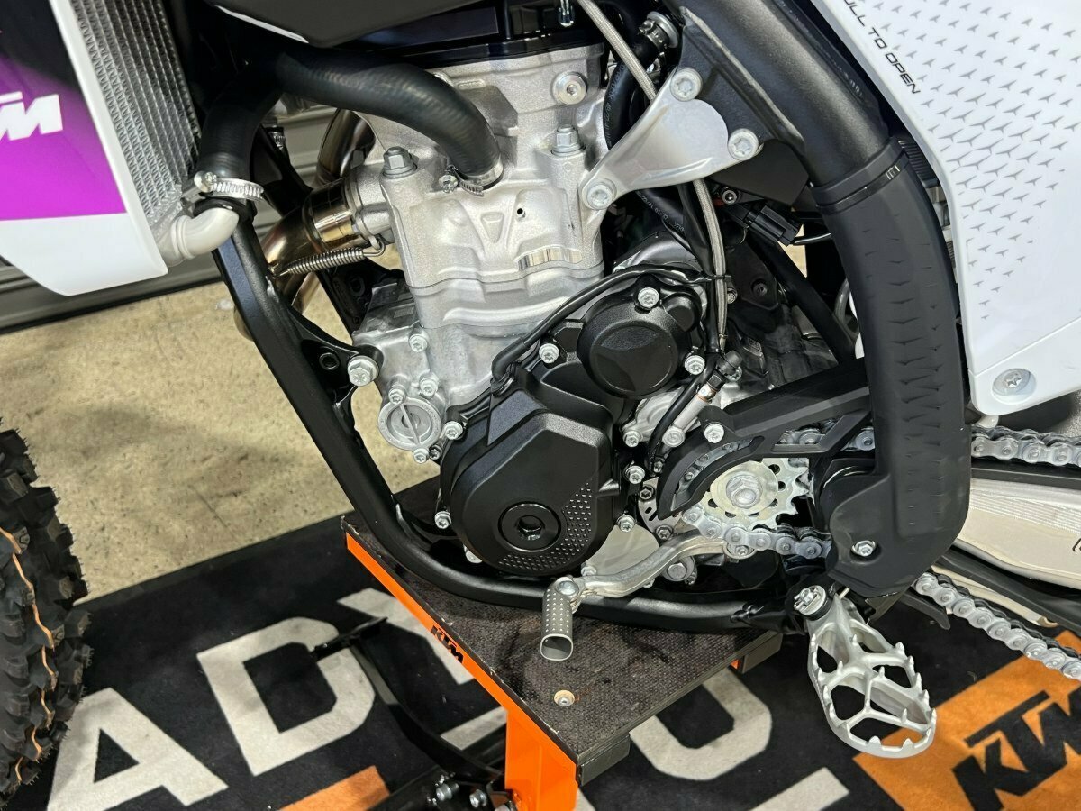 2024 KTM 250 SX-F MOTOCROSS
