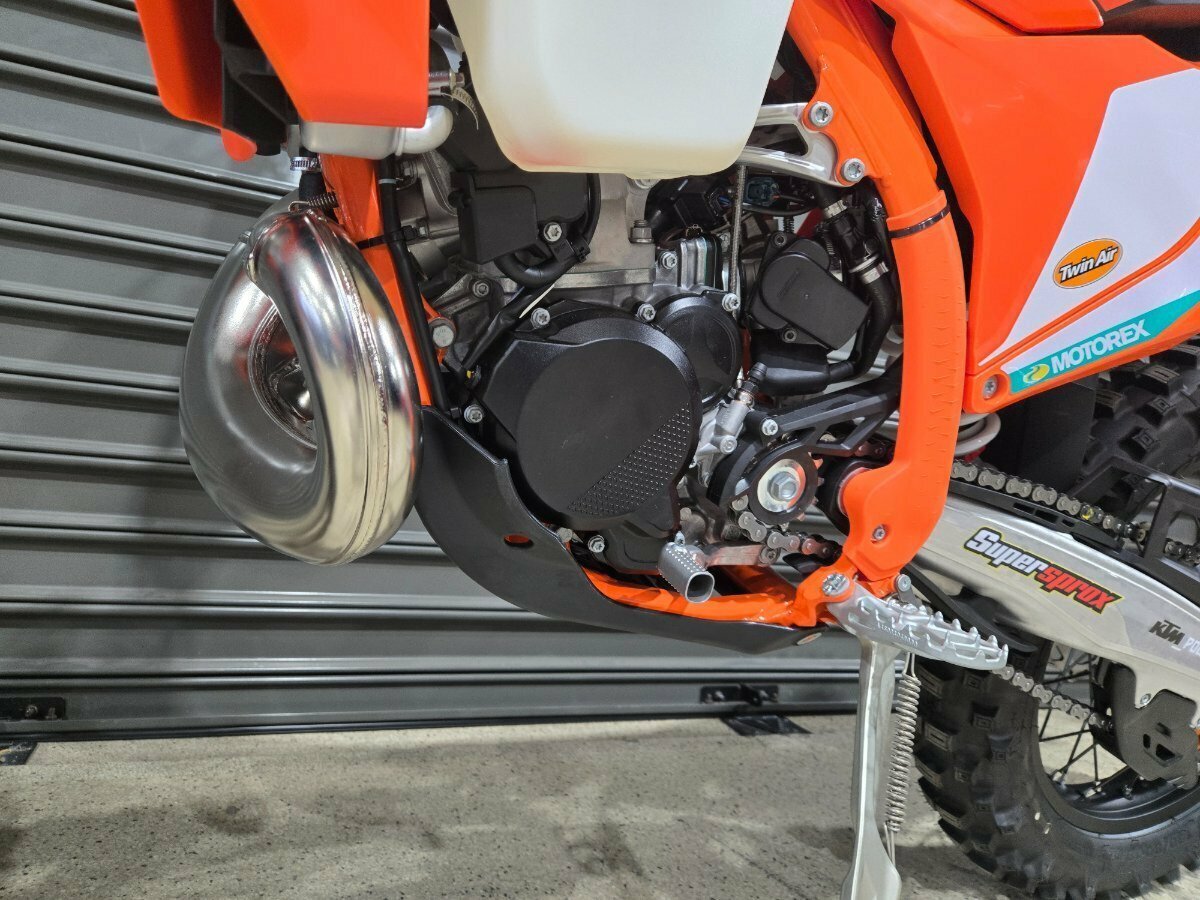 2025 KTM 300 EXC CHAMPIONS EDITION ENDURO