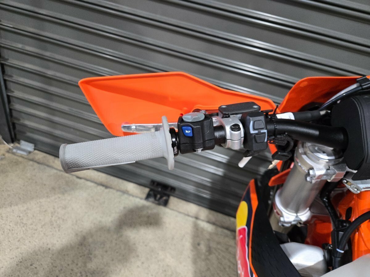 2025 KTM 300 EXC CHAMPIONS EDITION ENDURO