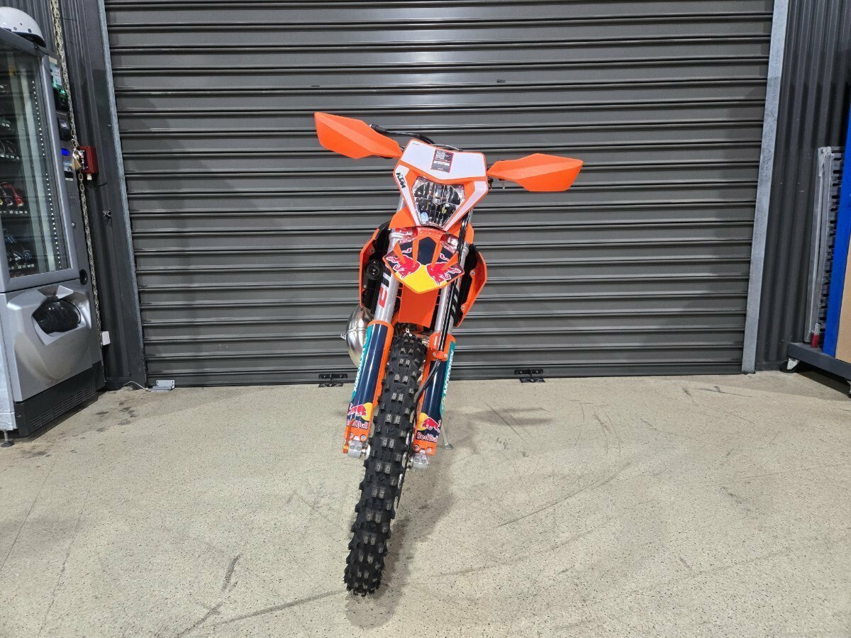 2025 KTM 300 EXC CHAMPIONS EDITION ENDURO