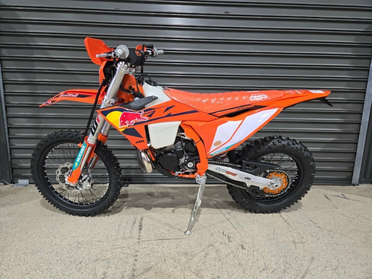 2025 KTM 300 EXC CHAMPIONS EDITION ENDURO