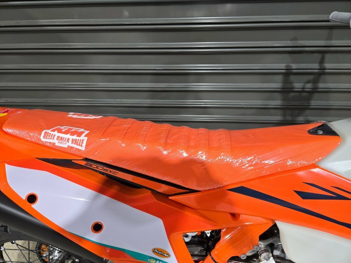 2025 KTM 300 EXC CHAMPIONS EDITION ENDURO