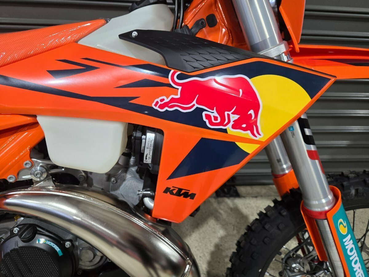 2025 KTM 300 EXC CHAMPIONS EDITION ENDURO