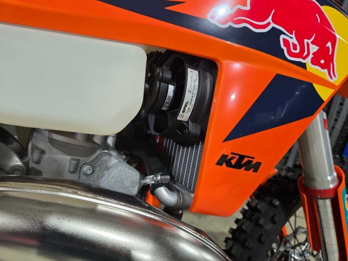 2025 KTM 300 EXC CHAMPIONS EDITION ENDURO