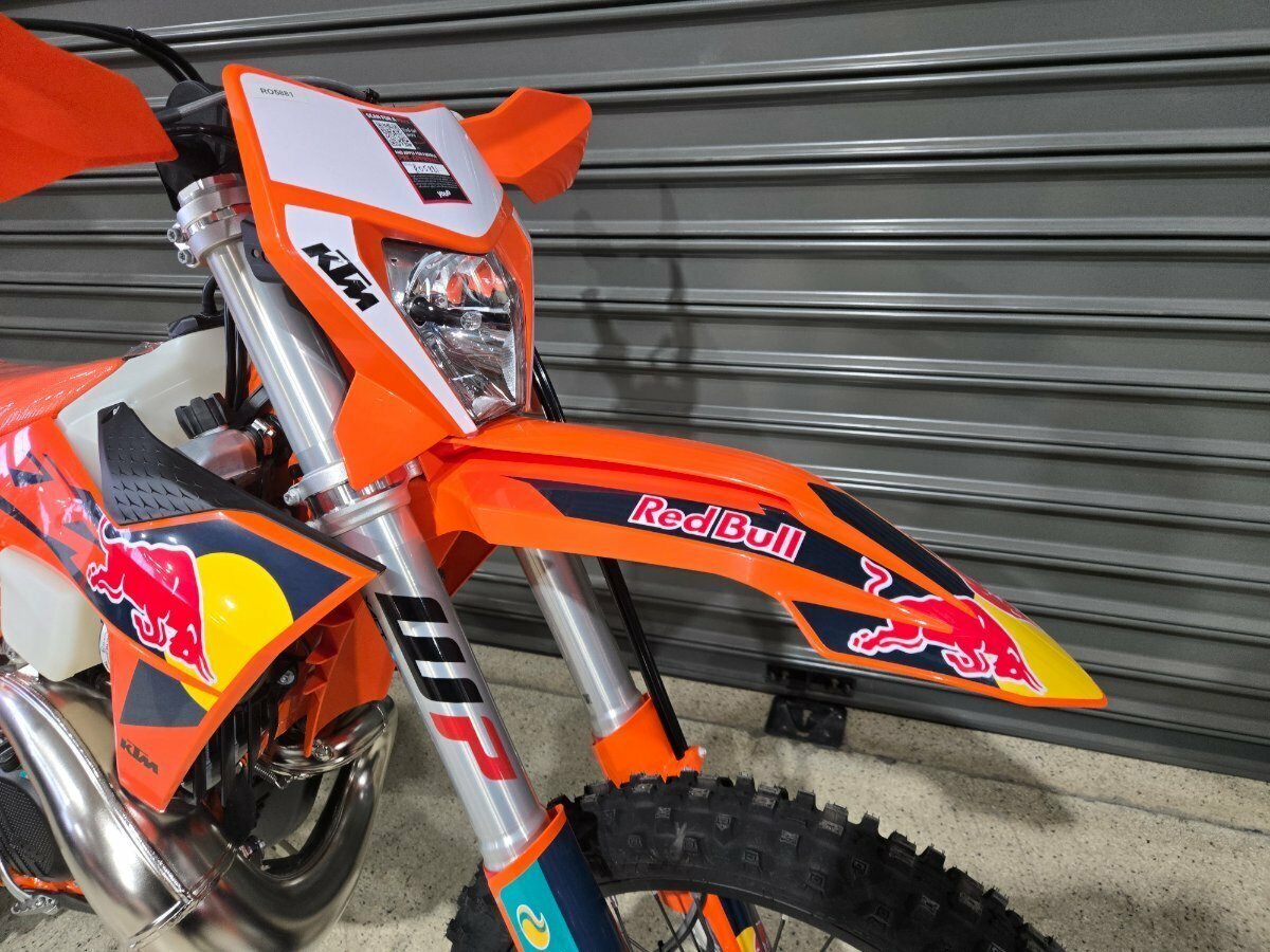 2025 KTM 300 EXC CHAMPIONS EDITION ENDURO