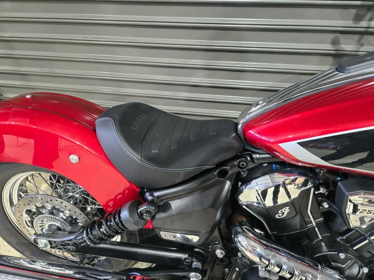 2025 INDIAN CLASSIC SCOUT CRUISER