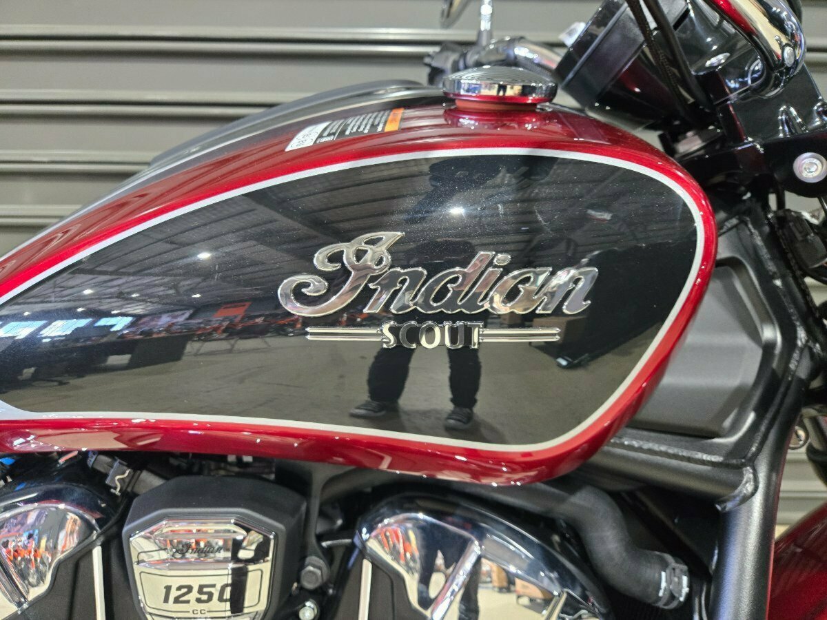 2025 INDIAN CLASSIC SCOUT CRUISER