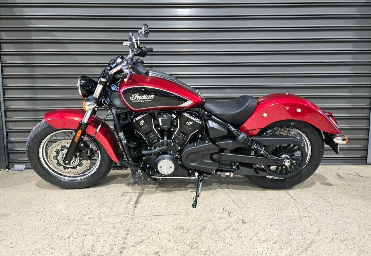2025 INDIAN CLASSIC SCOUT CRUISER