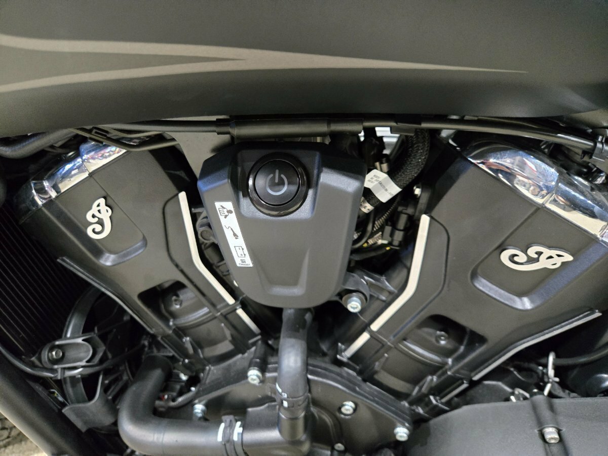 2025 INDIAN SCOUT SUPER LIMITED CRUISER