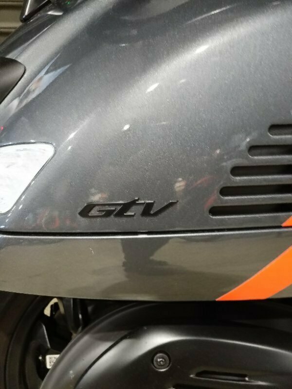2023 VESPA GTS/GTV 300 SEI GIORNI SCOOTER