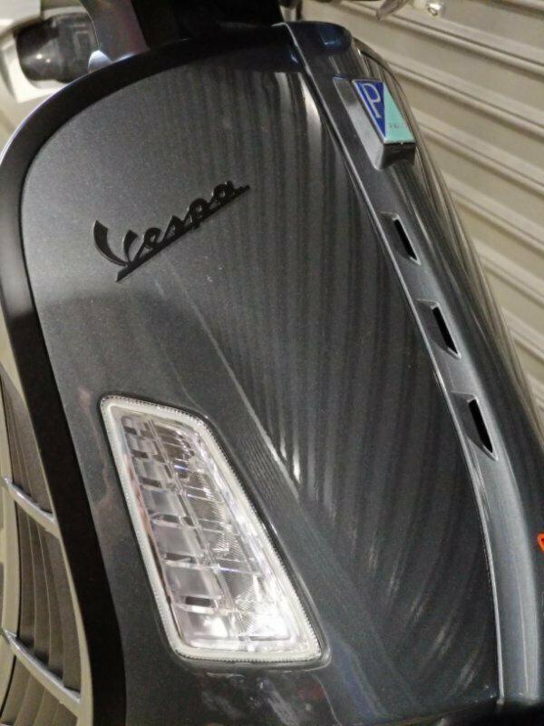 2023 VESPA GTS/GTV 300 SEI GIORNI SCOOTER