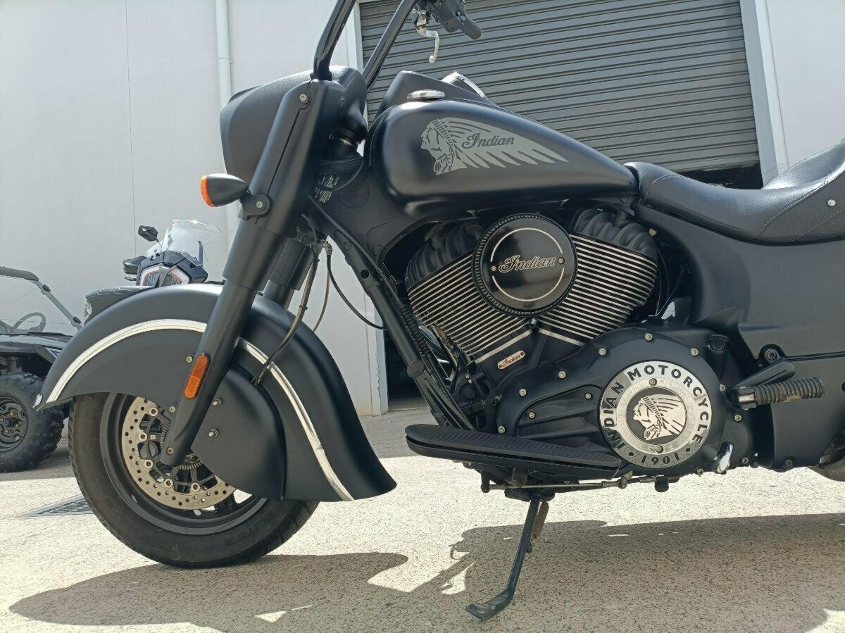 2016 INDIAN CHIEF DARK HORSE CRUISER