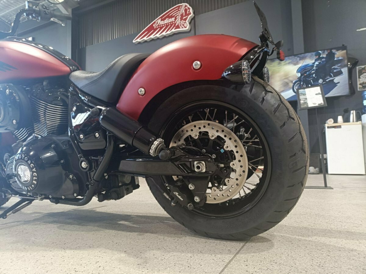 2024 INDIAN CHIEF BOBBER DARK HORSE TOURER