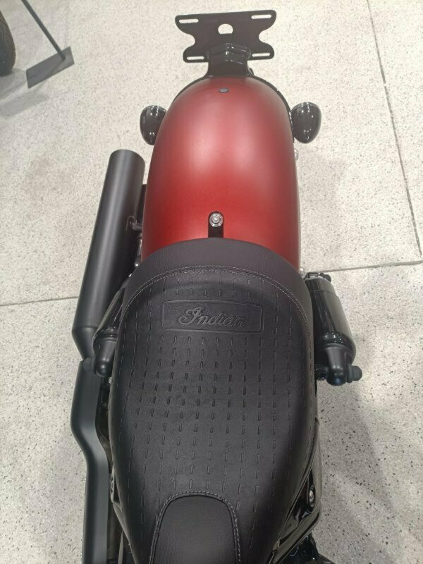 2024 INDIAN CHIEF BOBBER DARK HORSE TOURER