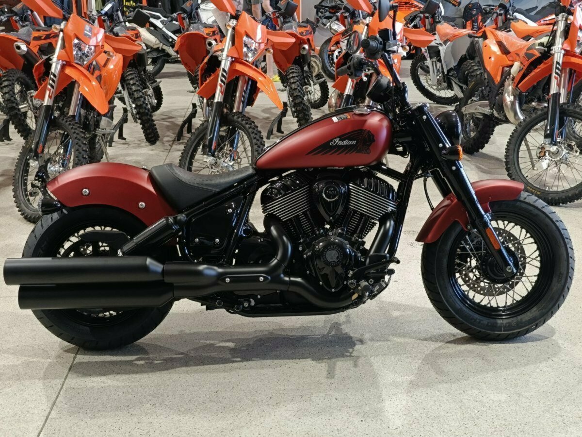 2024 INDIAN CHIEF BOBBER DARK HORSE TOURER