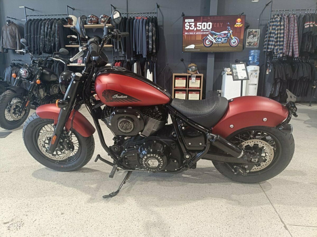 2024 INDIAN CHIEF BOBBER DARK HORSE TOURER