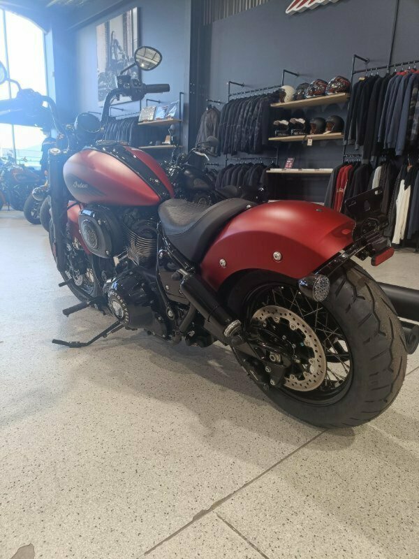 2024 INDIAN CHIEF BOBBER DARK HORSE TOURER