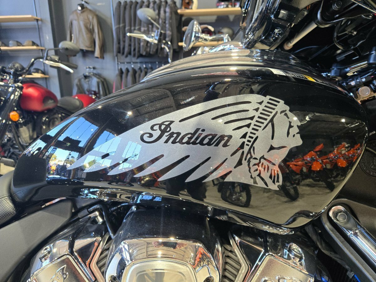 2025 INDIAN CHIEFTAIN LIMITED CRUISER