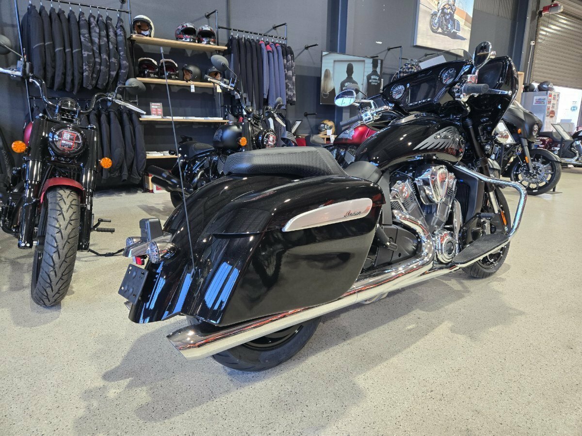 2025 INDIAN CHIEFTAIN LIMITED CRUISER