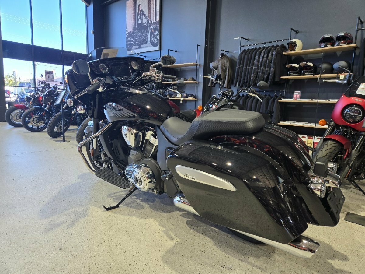 2025 INDIAN CHIEFTAIN LIMITED CRUISER
