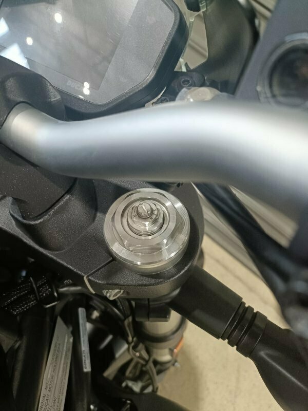 2020 DUCATI MONSTER 821 ROAD