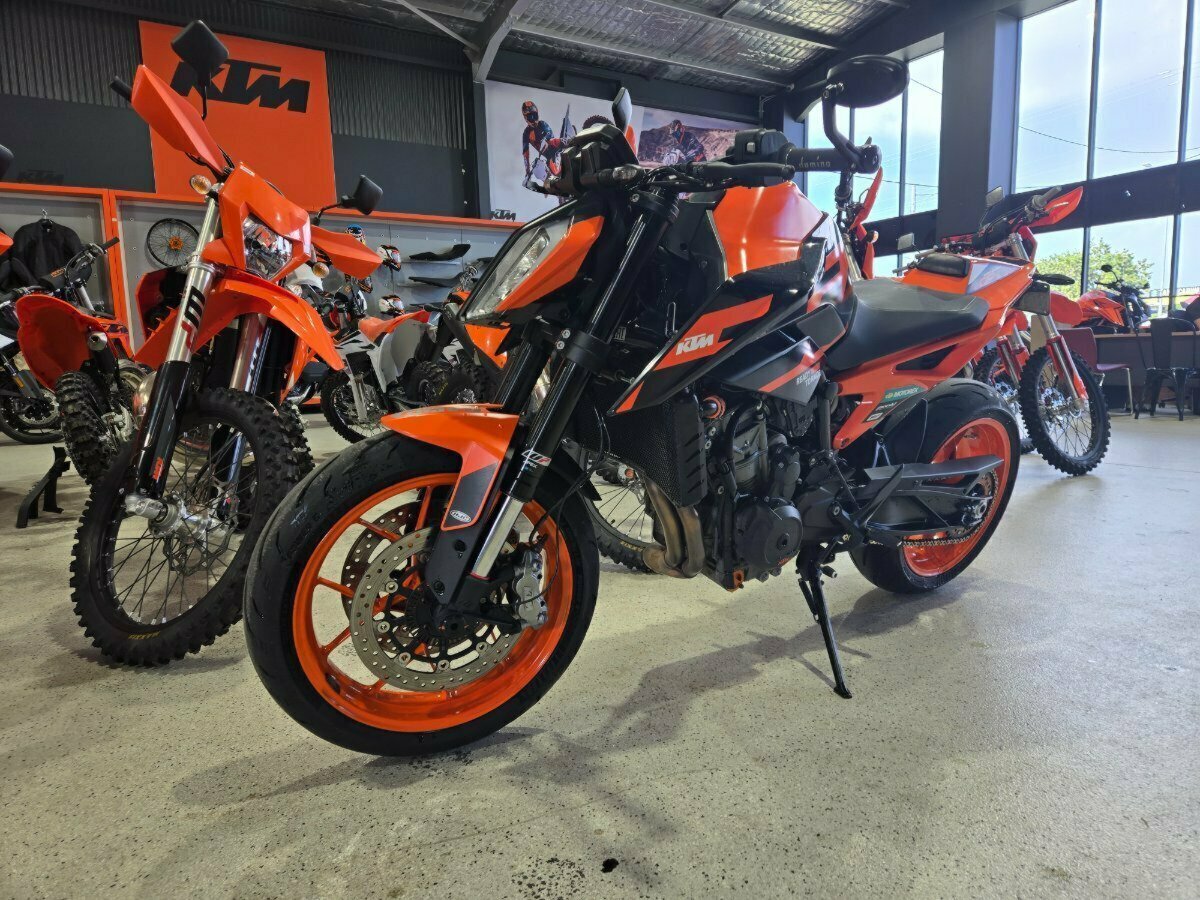 2022 KTM DUKE GP DUAL SPORTS