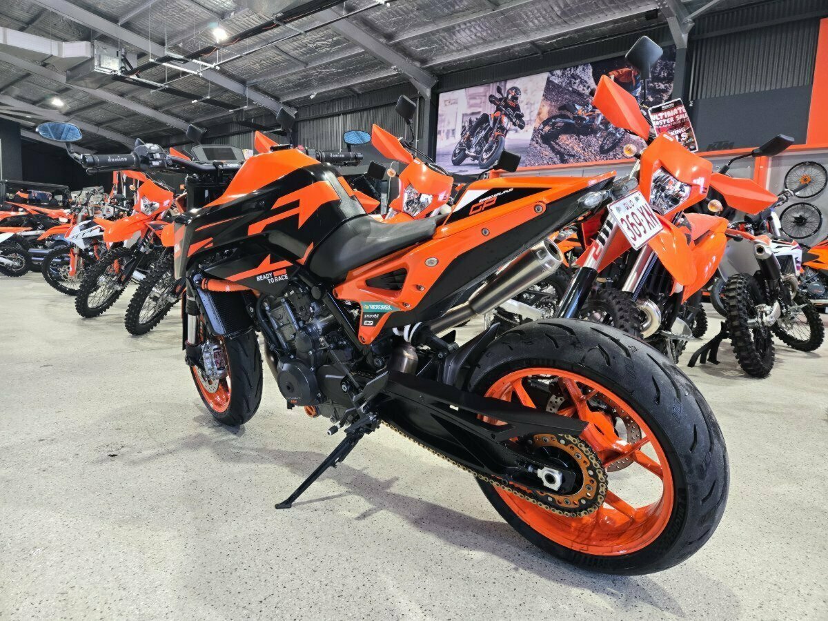 2022 KTM DUKE GP DUAL SPORTS
