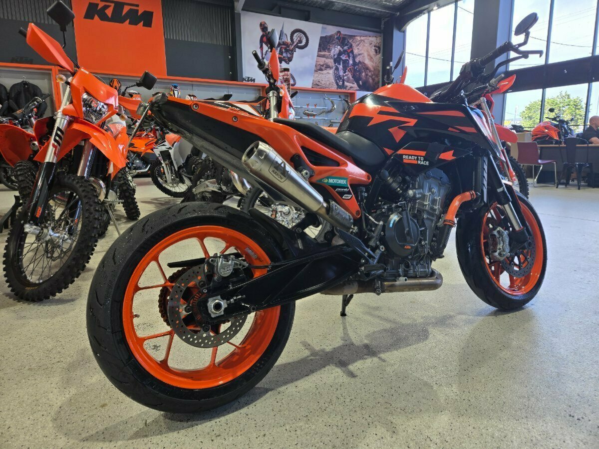 2022 KTM DUKE GP DUAL SPORTS