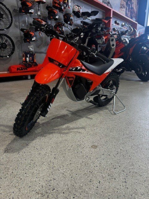 2025 KTM SX-E 2 MINIBIKE