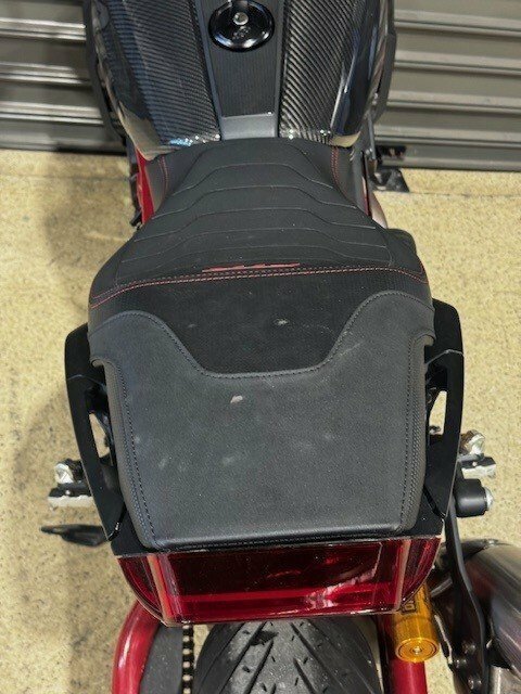 2024 INDIAN FTR R 1200 CARBON ROAD