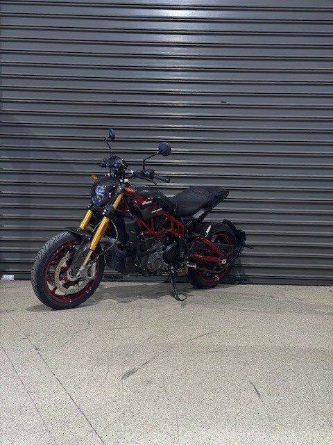 2024 INDIAN FTR R 1200 CARBON ROAD