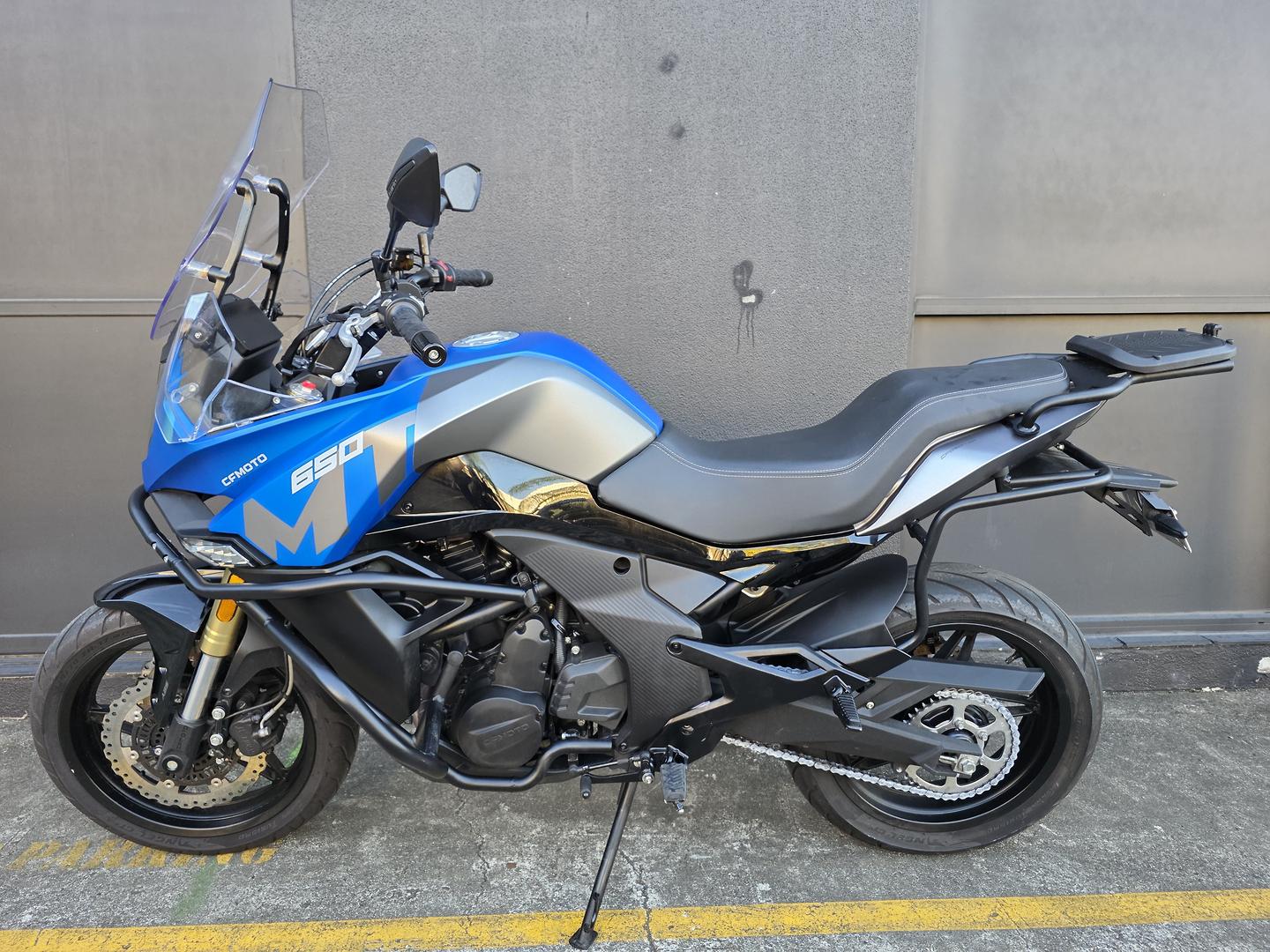2022 CF MOTO 650MT ABS ROAD