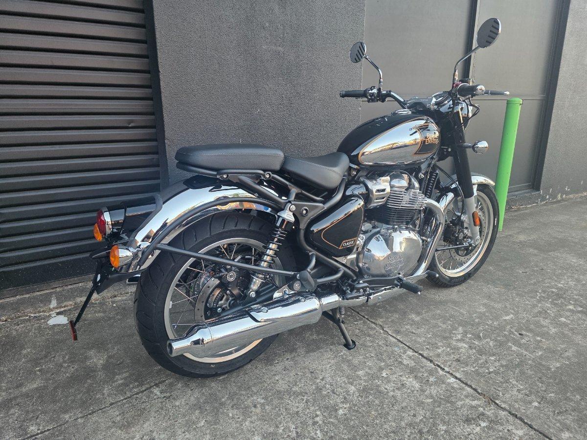2025 ROYAL ENFIELD CLASSIC 650 ROAD