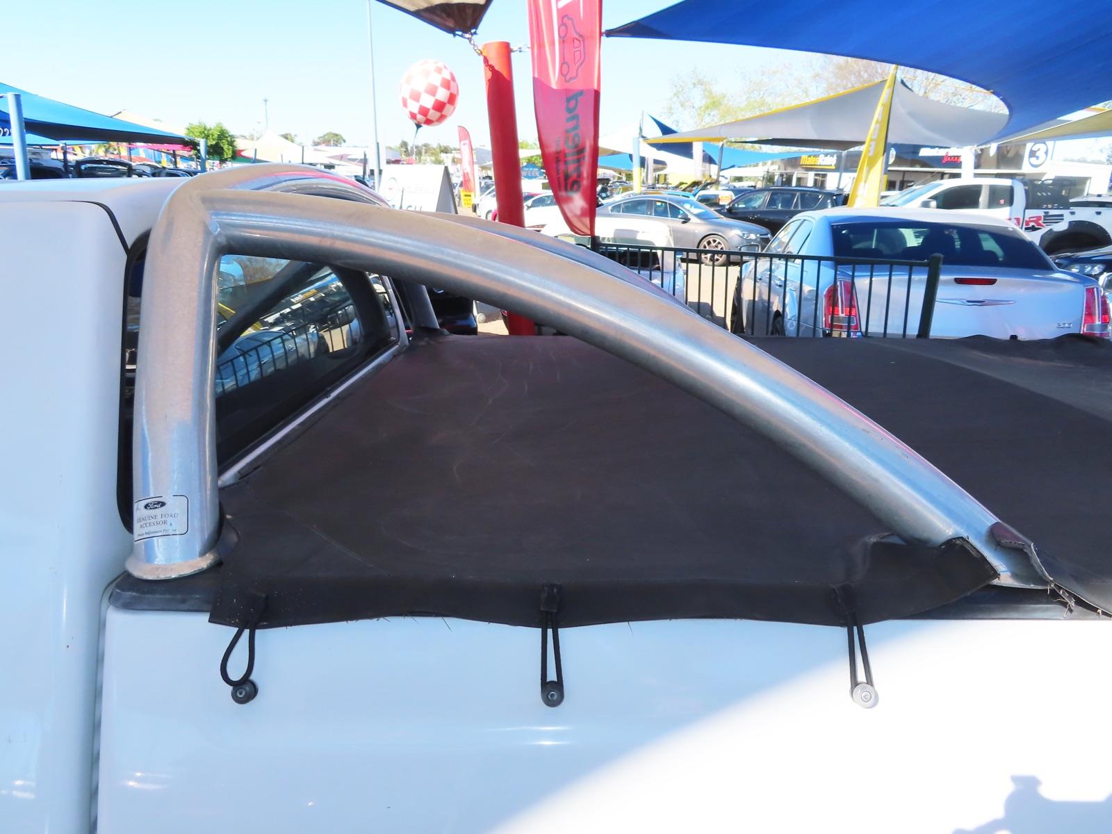 2001 FORD FALCON AU II XL MANUAL UTILITY