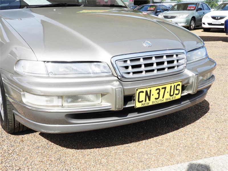 1999 HOLDEN STATESMAN VS III AUTOMATIC SEDAN