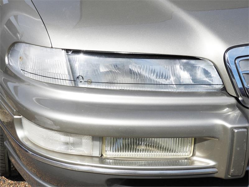 1999 HOLDEN STATESMAN VS III AUTOMATIC SEDAN