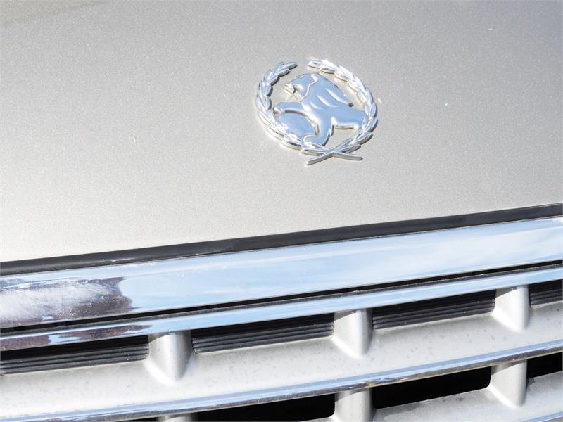 1999 HOLDEN STATESMAN VS III AUTOMATIC SEDAN