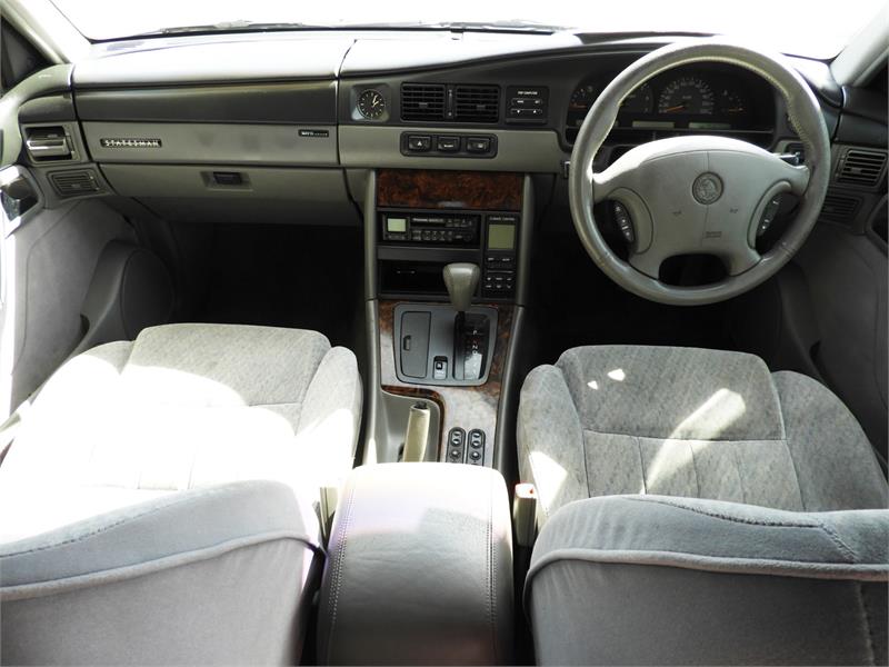 1999 HOLDEN STATESMAN VS III AUTOMATIC SEDAN