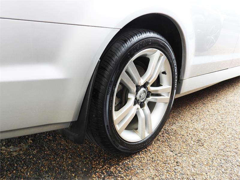 2008 HOLDEN COMMODORE VE SV6 6 SP MANUAL UTILITY