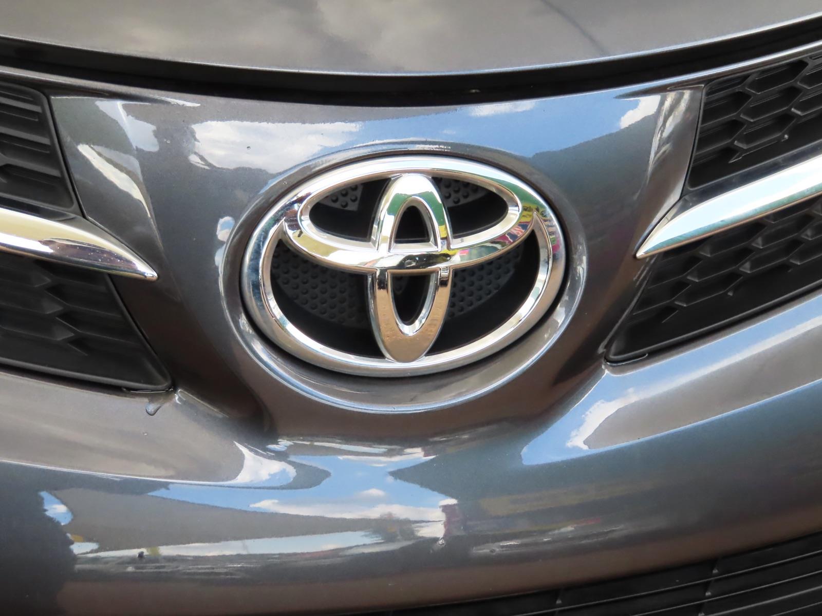 2015 TOYOTA RAV4 ZSA42R MY16 GX (2WD) CONTINUOUS VARIABLE 4D WAGON