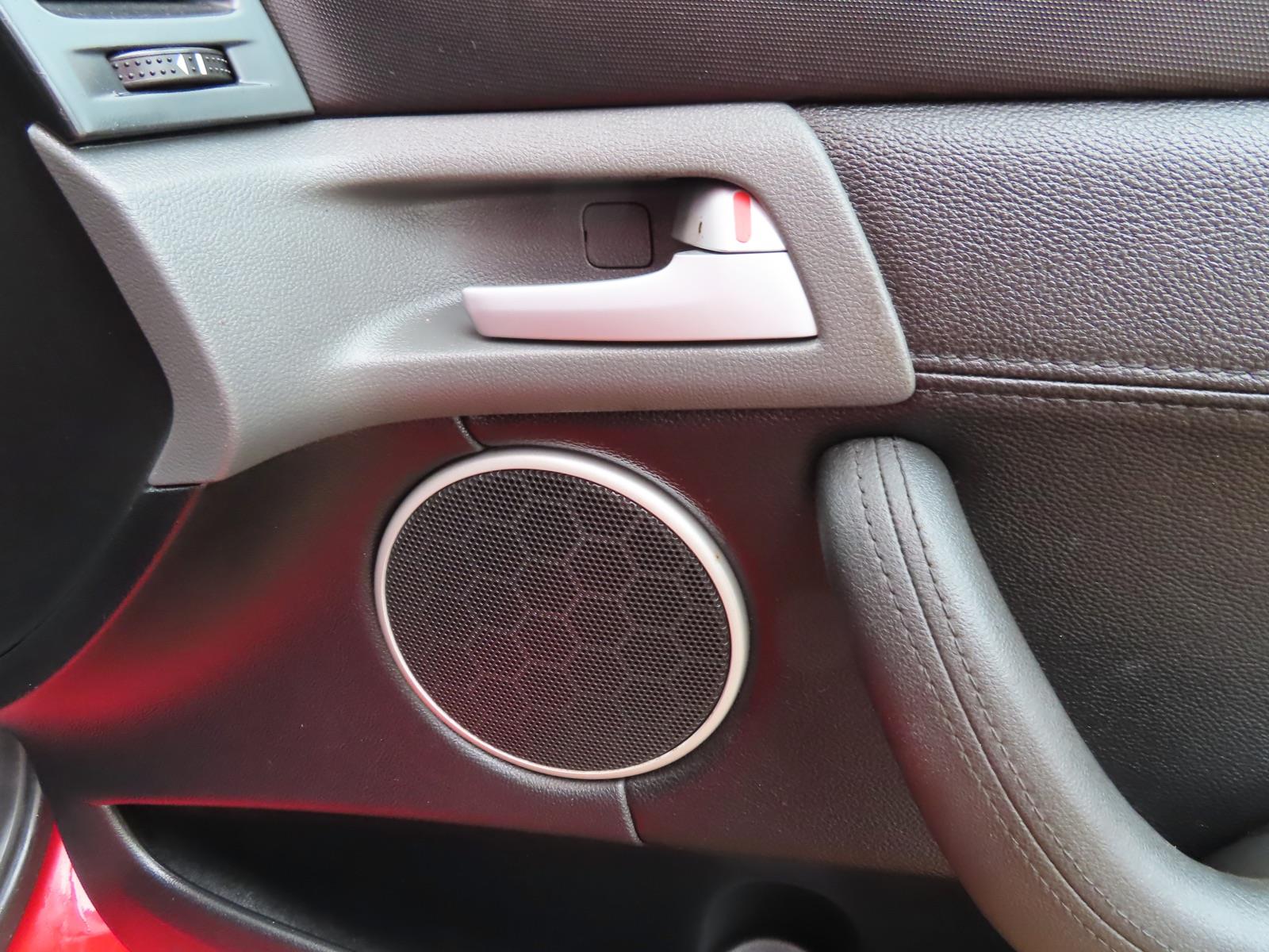 2012 HOLDEN COMMODORE VE II MY12 SV6 THUNDER 6 SP AUTOMATIC UTILITY