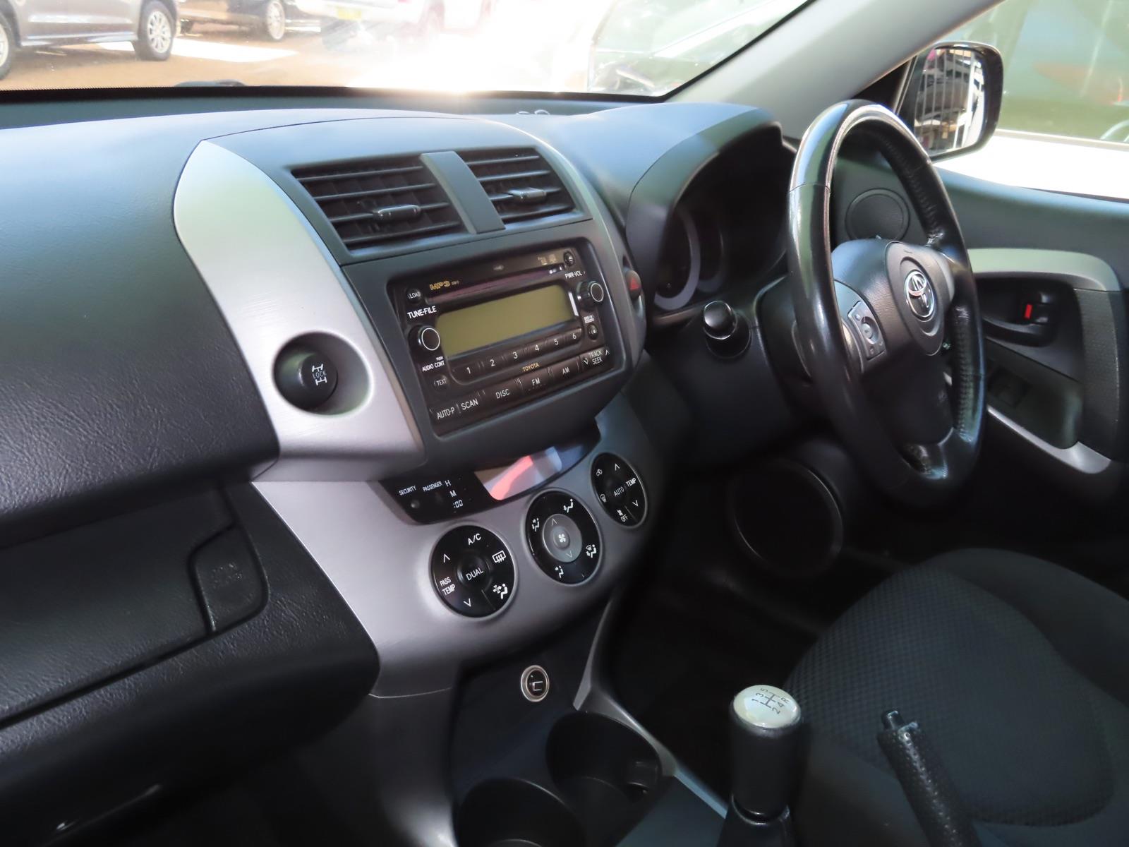 2006 TOYOTA RAV4 ACA33R CRUISER L (4x4) 5 SP MANUAL 4D WAGON